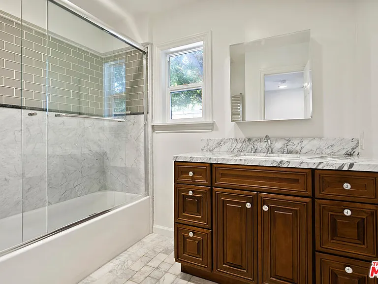 18133 Wakecrest Dr — Photo 39