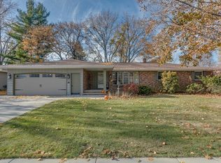 601 Carol Lynn Dr, Little Chute, WI 54140