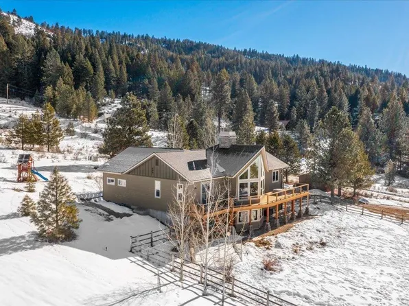 10148 Timberrim Dr, Cascade, ID 83611