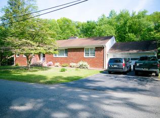 31 Linden Ave, Lincoln Park, NJ 07035