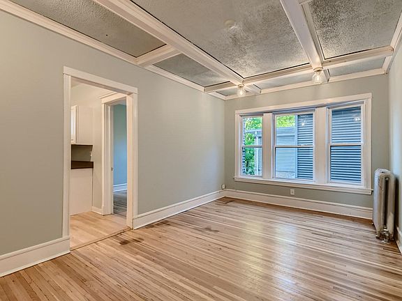 2nd image of 4517 N Ashland Ave #2F