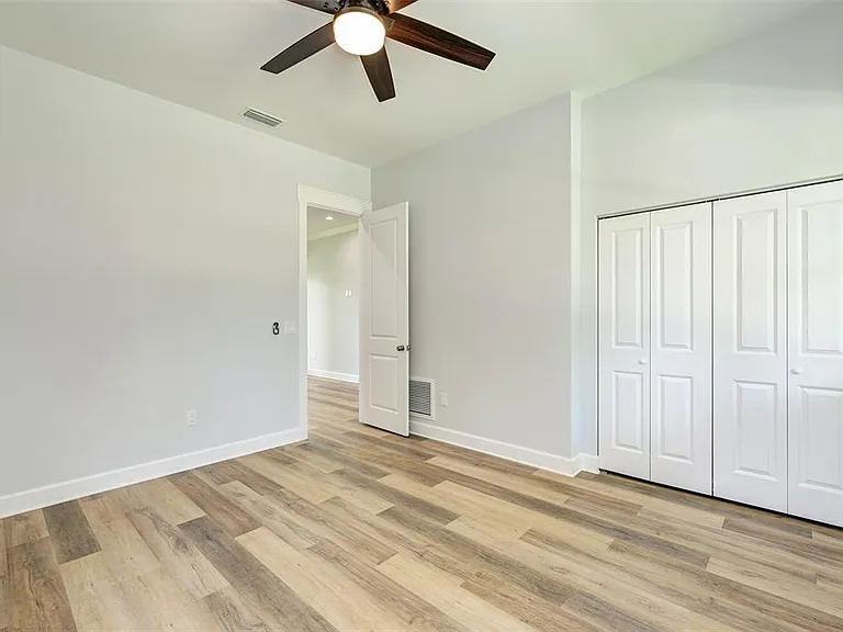 506 E Mohawk Ave — Photo 50