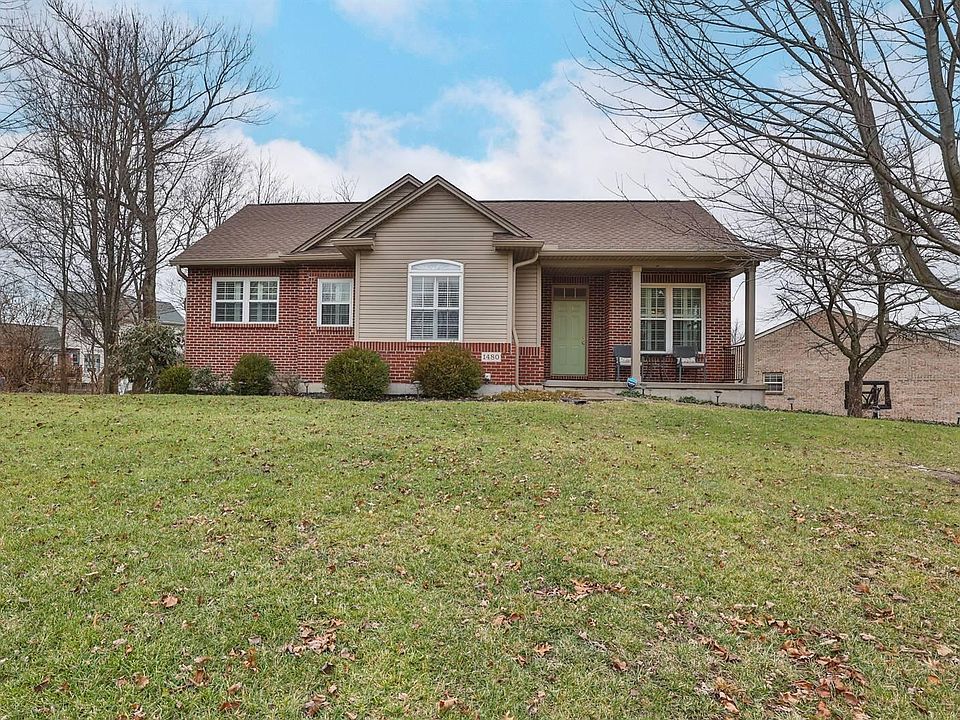 1st image of 1480 Woodside Dr