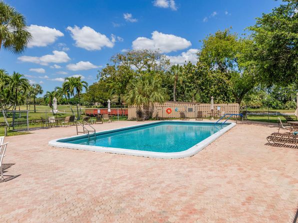9440 Tangerine Place #102, Davie, FL 33324