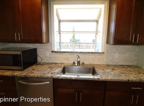 3rd image of 845 N Delaware St