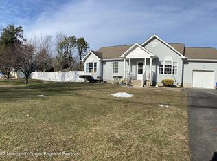 1533 7th Ave, Toms River, NJ 08757