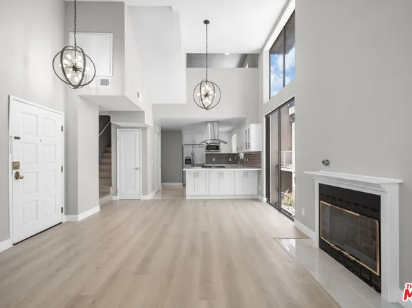 869 S Wooster St APT 301, Los Angeles, CA 90035