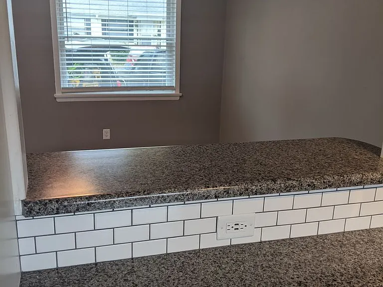 101 Cavin Ave — Photo 8