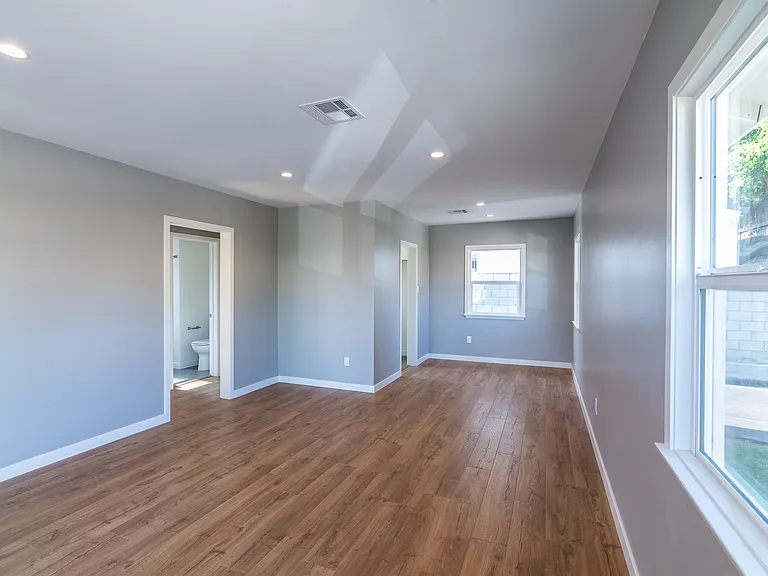 305 N Chevy Chase Dr #305 — Photo 5