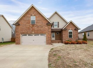 328 Abeline Dr, Clarksville, TN 37043