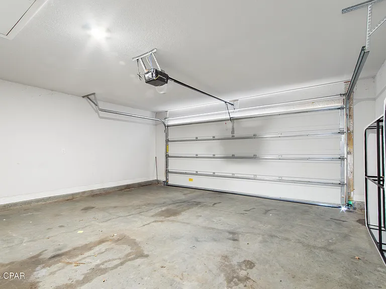 11528 Poston Rd — Photo 31