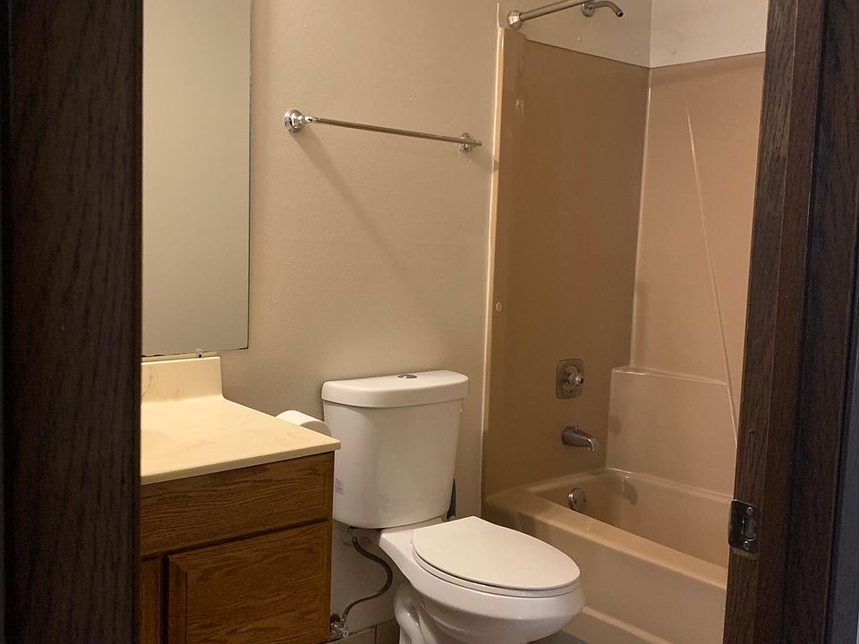 2nd image of 3936 Sage Dr #1