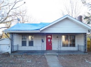 1106 Spring St, Poplar Bluff, MO 63901