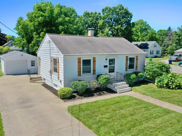 1201 Langlade Ave, Green Bay, WI 54304
