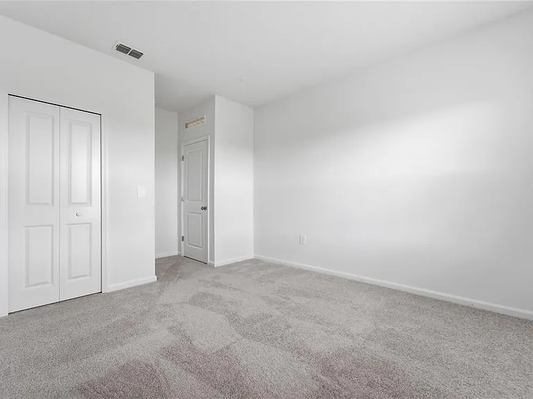 2140 Rider Rain Ln — Photo 31