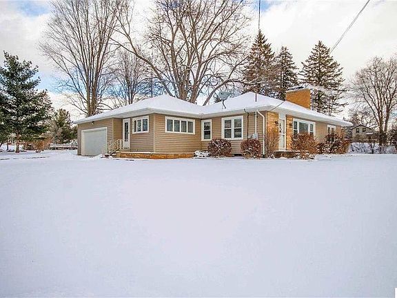2nd image of 3450 Loren Dr