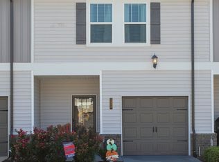 1258 W End Station Dr, Lebanon, TN 37087