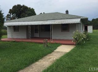 3018 Galts Mill Rd, Madison Heights, VA 24572