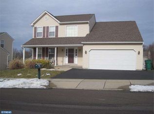 825 Karlyn Ln, Collegeville, PA 19426