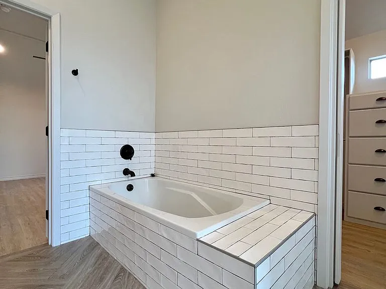 12308 Kenosha Ave — Photo 18
