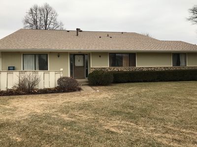 929 Wiltshire Dr APT B, McHenry, IL, 60050