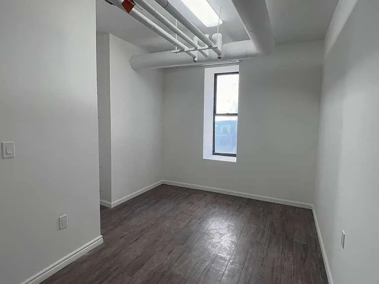 240 E 175th St #G33 — Photo 1