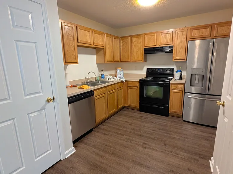 8173 Woods Ave — Photo 11
