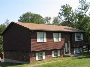 2892 Edwardsville Galena Rd, Georgetown, IN 47122