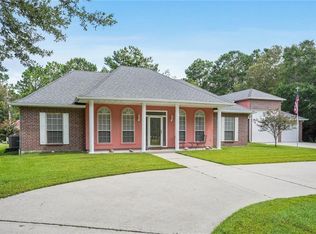 30 Springwood Dr, Covington, LA 70435