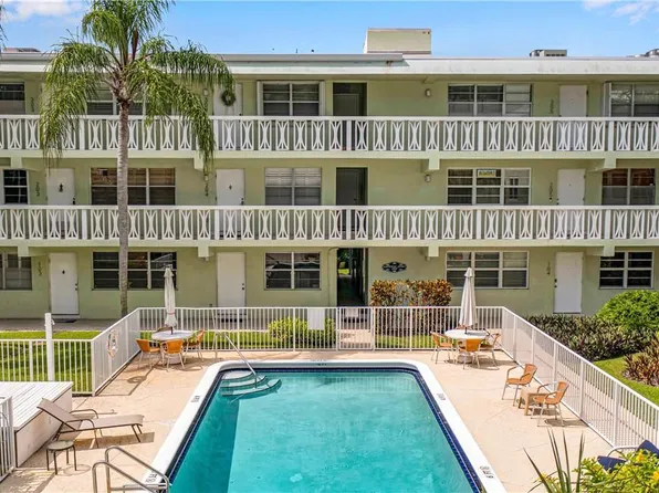 1900 NE 8th Court #202, Fort Lauderdale, FL 33304