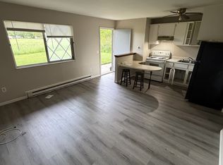 508 Wright St #3, Breckenridge, MI 48615