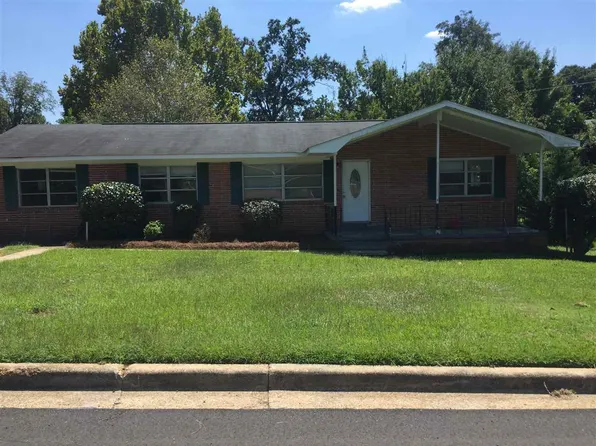 110 Hillcrest Loop, Enterprise, AL 36330