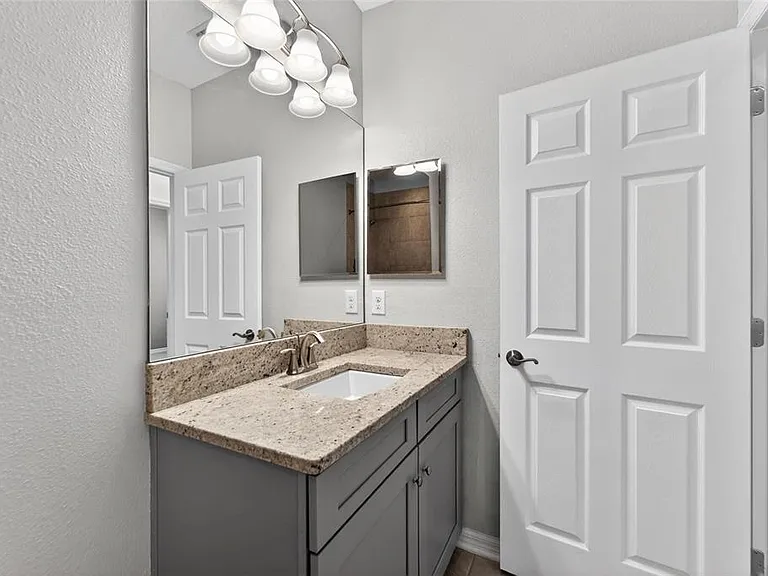 8108 Muddy Pines Pl #8108 — Photo 38