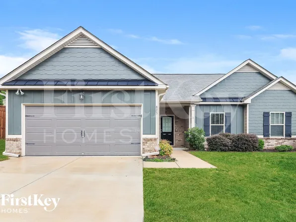 825 Stable View Loop, Dallas, GA 30132