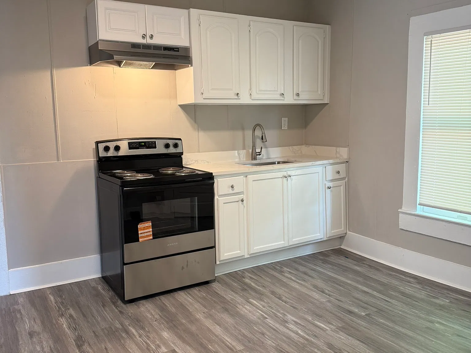 106 Bell Street - 1 — Photo 3