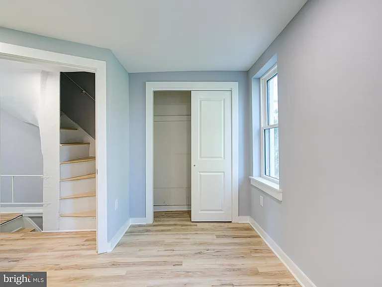 704 Miller St — Photo 11