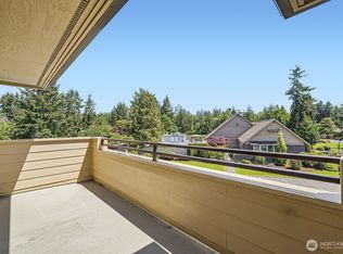 912 S 248th St APT 15, Des Moines, WA