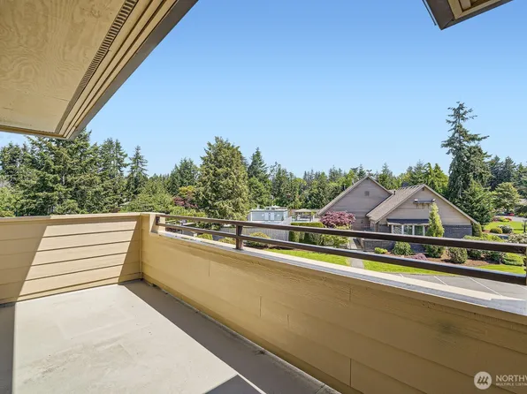 912 S 248th Street #15, Des Moines, WA 98198