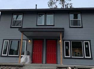 147 W Gladstone St, San Dimas, CA 91773
