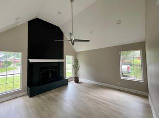 1433 Pickwick Ln, Denton, TX 76209