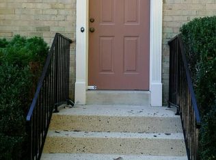 7881 Wintercress Ln, Springfield, VA 22152