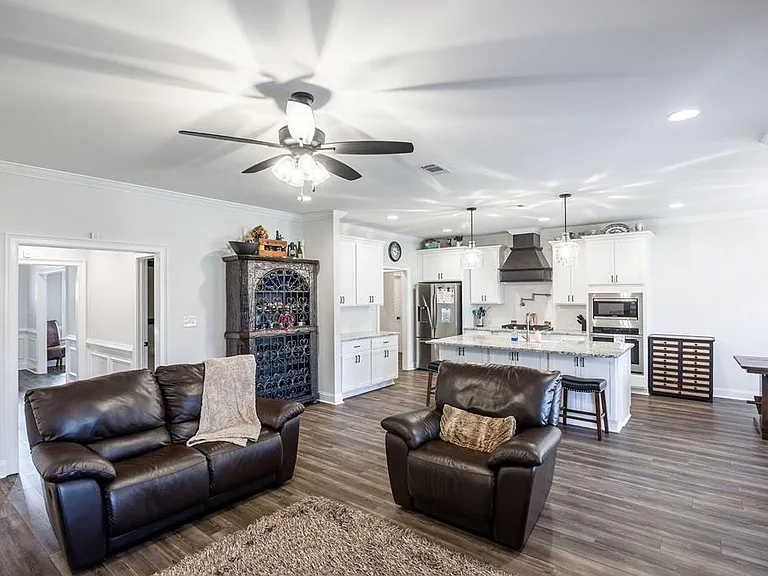 616 Charleston Mills Dr — Photo 7
