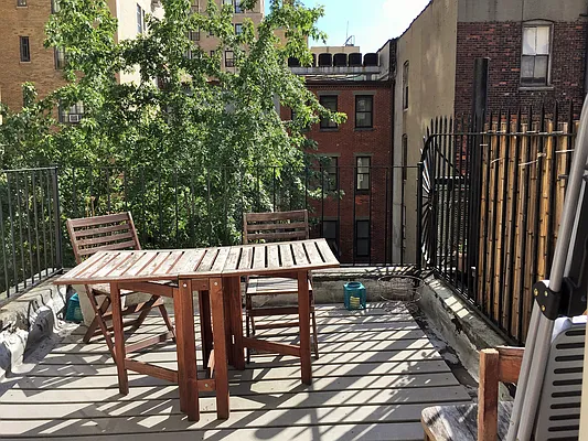 Rented by Joe Gotham LTD | media 6