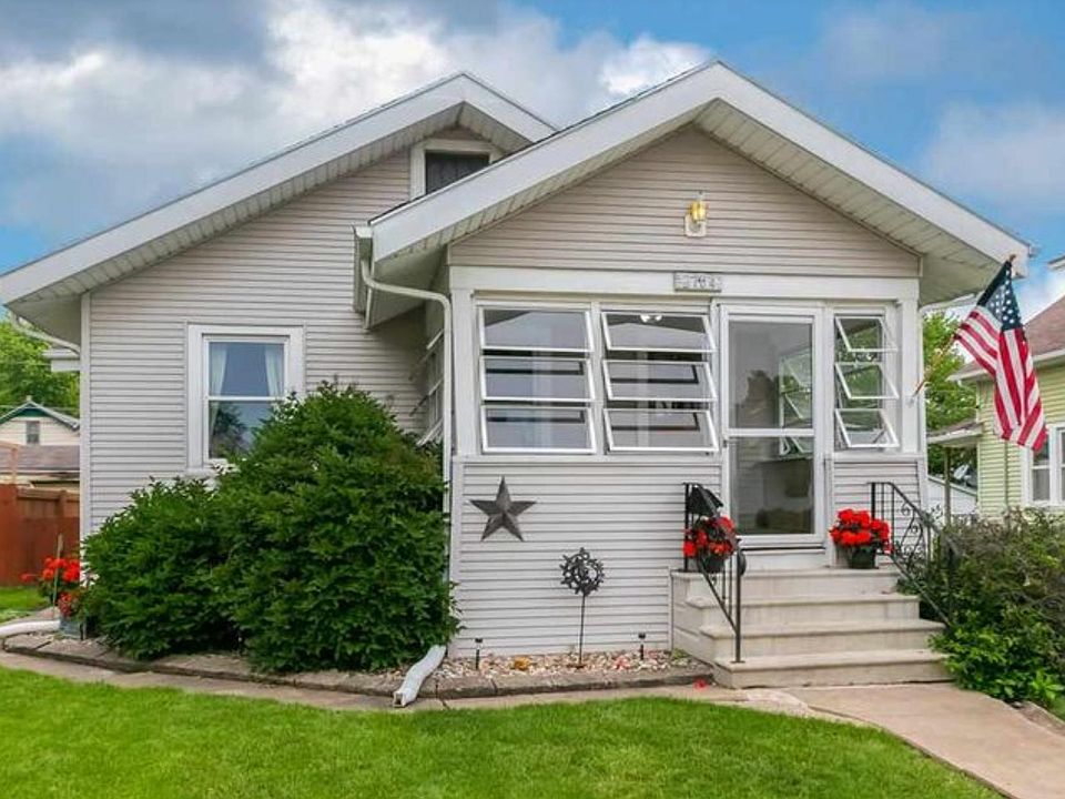 Front of House with Enclosed Porch