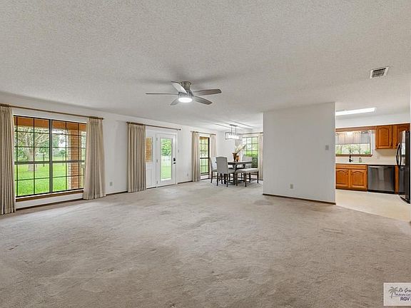 5th image of 1205 Tesoro Ave