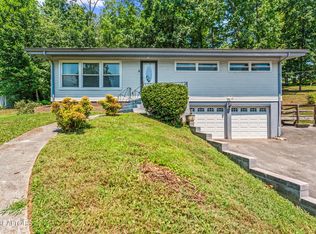 5013 Ridgemont Dr, Knoxville, TN 37918
