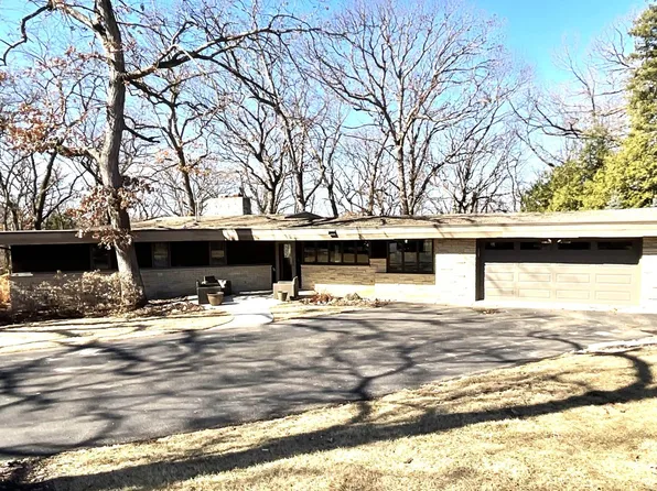 807 22nd St NW, Austin, MN 55912