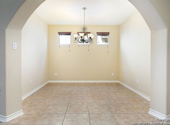 4th image of 4118 Woodbridge Way