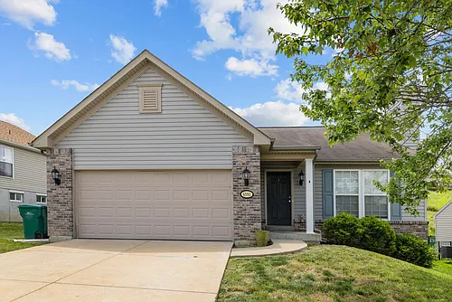 6593 Buckingham Palace Dr Photo 1