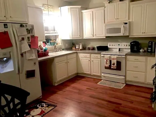 2304 Windsor Dr, Cayce, SC 29033